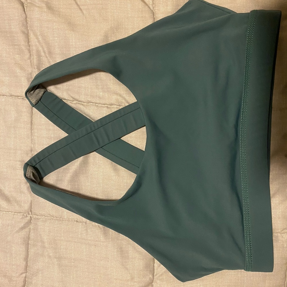 Born primitive sports bra
